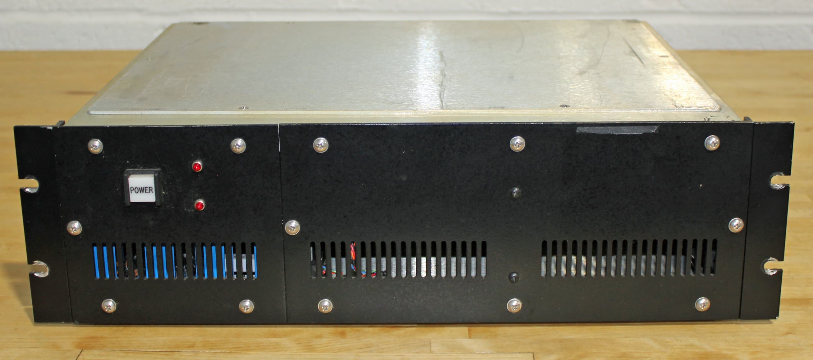 272/01 Streamer Bird Control Modem